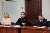 Секретарь Архангельской епархии раскритиковал гедонистические представления о браке