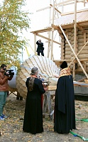 На северодвинском оборонном предприятии «Звездочка» освятили купол на храм св. Феодора Ушакова