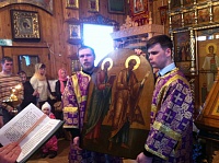 После реставрации в храм вернулась икона апостолов Петра и Иоанна